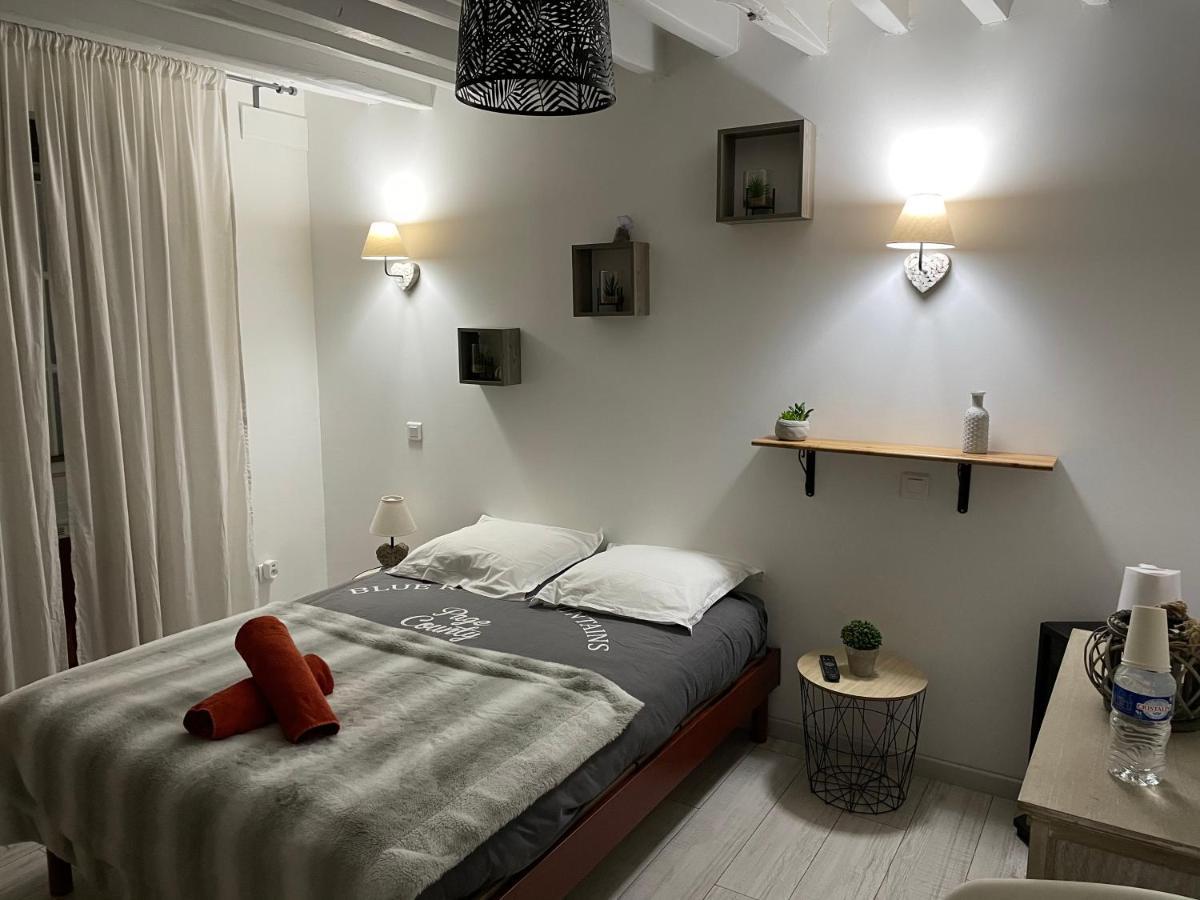 Le Regrimet Avec Parking Gratuit Et Prive Bed & Breakfast Lens-Lestang Exterior photo
